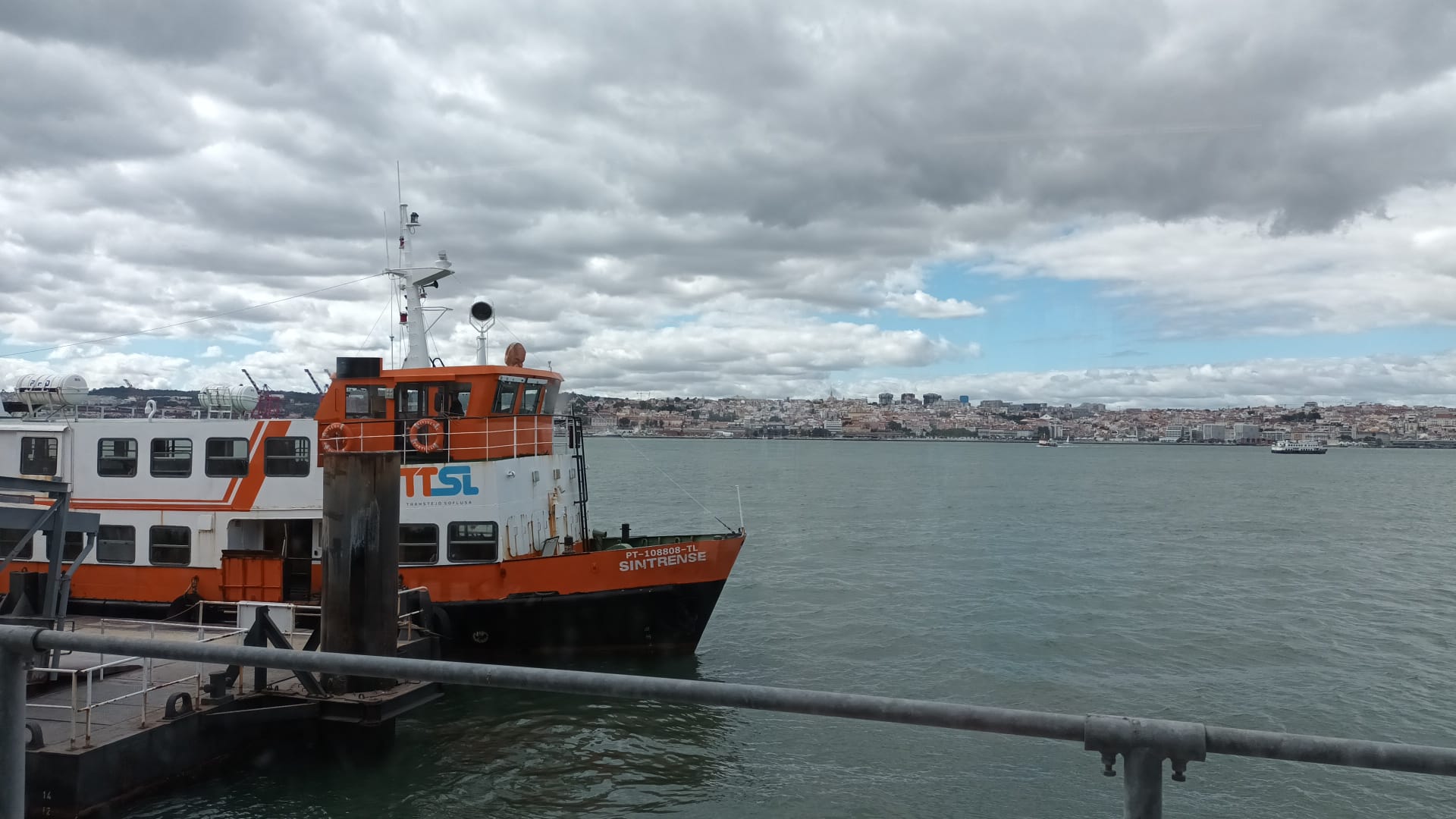 cacilheiro-tejo