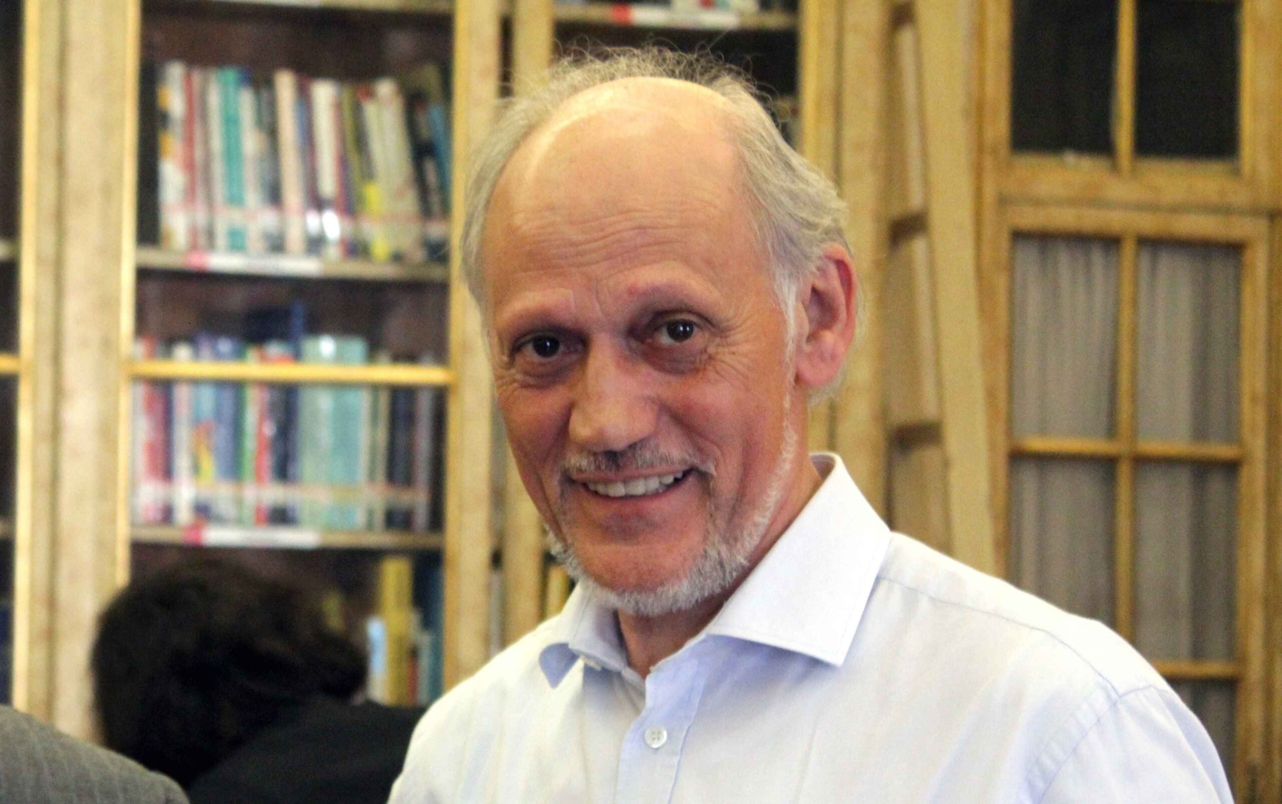 Antonio Oliveira Cruz Piaget
