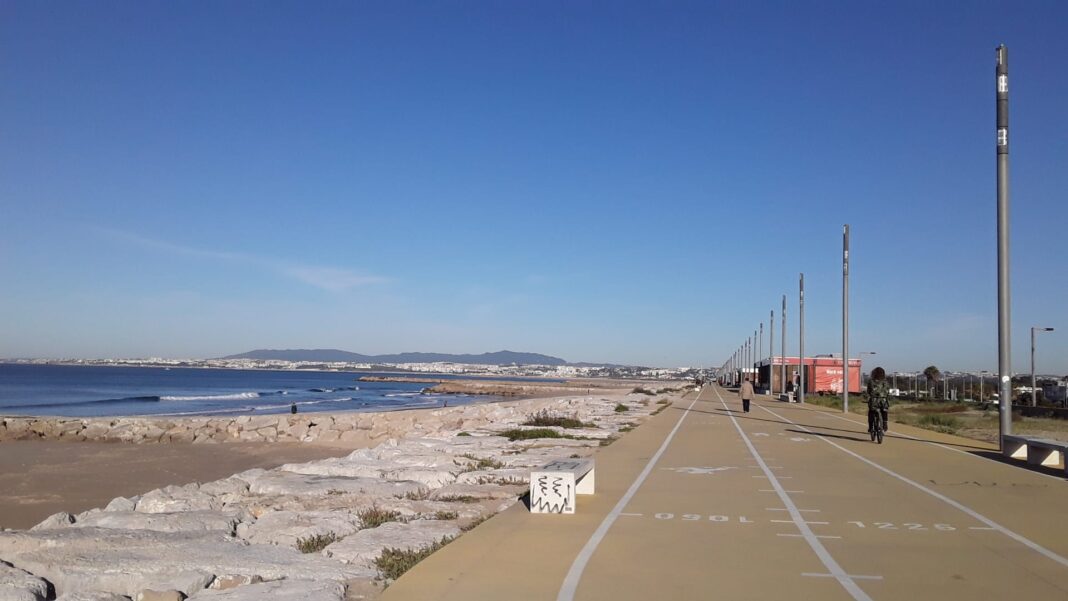 caparica-paredao
